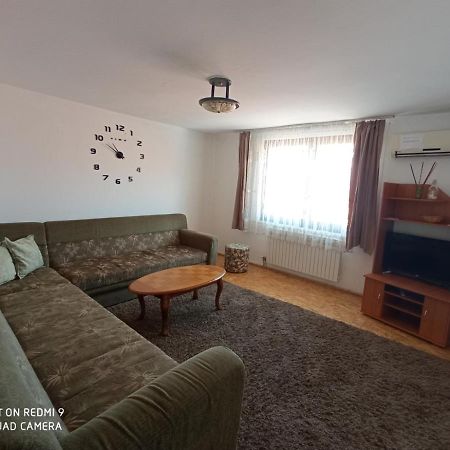 דירות סראייבו Almir Apartman מראה חיצוני תמונה